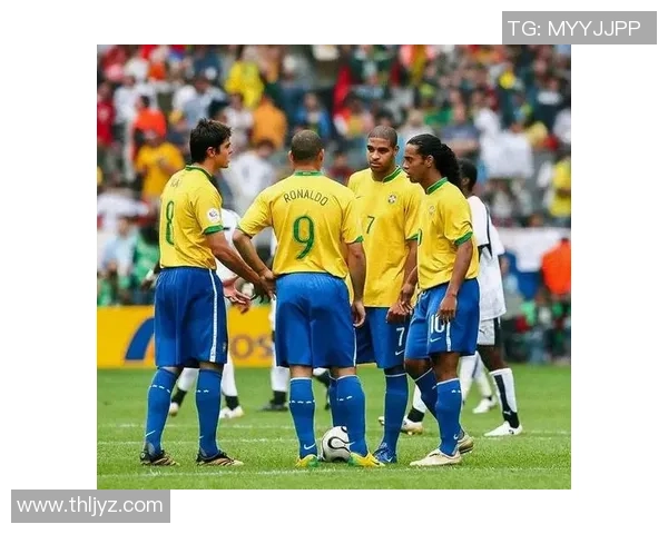 足球历史百大球星盘点 传奇人物与辉煌瞬间的完美呈现