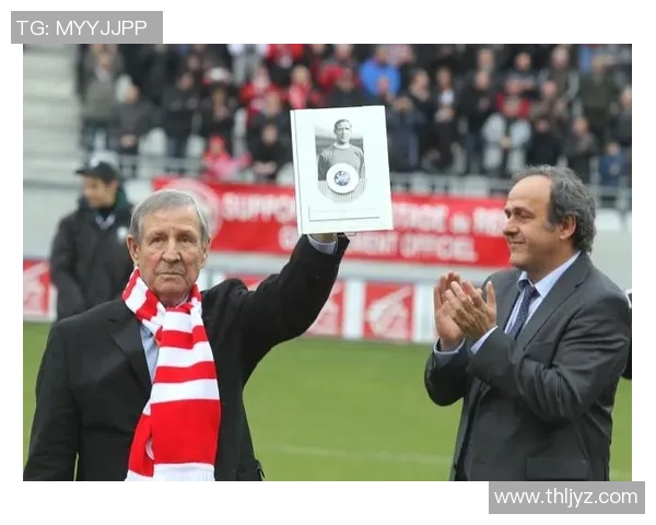 足球巨星亲笔著作集精选揭秘他们背后的心路历程与比赛人生